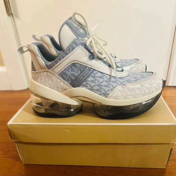 Michael Kors Women's Sneakers in Light Blue and Beige - Picture 1 of 14